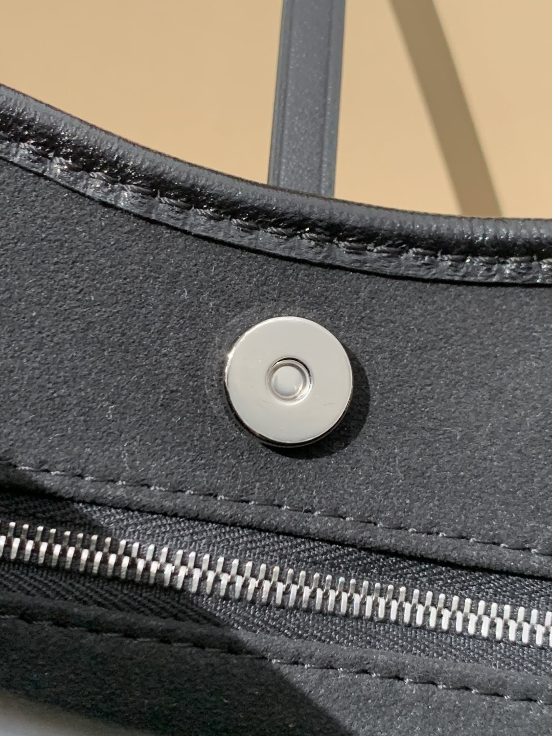 Shebag Super replica Louis Vuitton carryall dark bb lambskin bag review(July 2025 updated)-Yakanakisa Hunhu Fake Louis Vuitton Bag Online Store, Replica dhizaini bag ru
