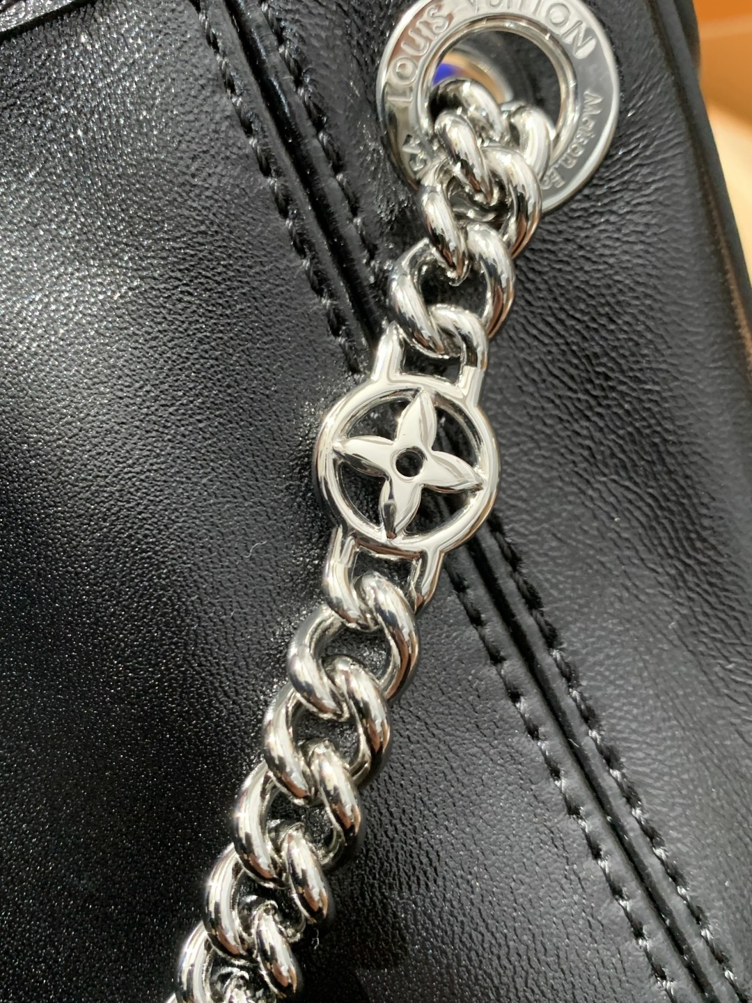 Shebag Super replica Louis Vuitton carryall dark bb lambskin bag review(July 2025 updated)-Yakanakisa Hunhu Fake Louis Vuitton Bag Online Store, Replica dhizaini bag ru