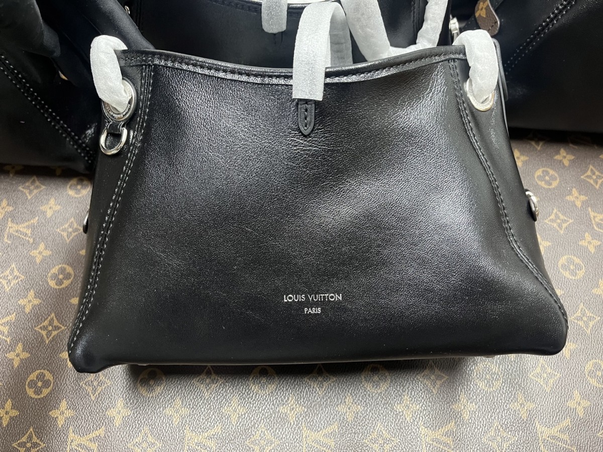 Shebag Super replica Louis Vuitton carryall dark bb lambskin bag review(July 2025 updated)-Yakanakisa Hunhu Fake Louis Vuitton Bag Online Store, Replica dhizaini bag ru