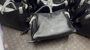 Shebag Super replica Louis Vuitton carryall dark bb lambskin bag review(July 2025 updated)-Yakanakisa Hunhu Fake Louis Vuitton Bag Online Store, Replica dhizaini bag ru