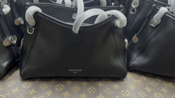Shebag Super replica Louis Vuitton carryall dark bb lambskin bag review(July 2025 updated)-Yakanakisa Hunhu Fake Louis Vuitton Bag Online Store, Replica dhizaini bag ru