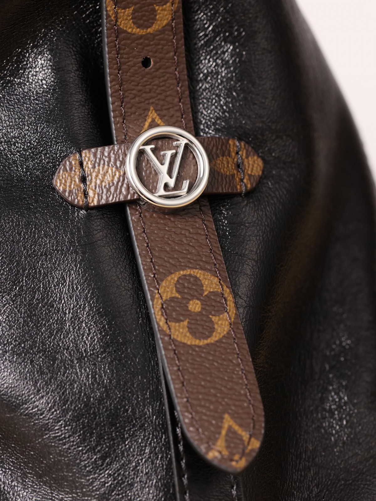 Shebag Super replica Louis Vuitton Carryall dark full leather lambskin bag review(July 2025 Updated)-Best Quality Fake Louis Vuitton Bag Online Store, Replica designer bag ru