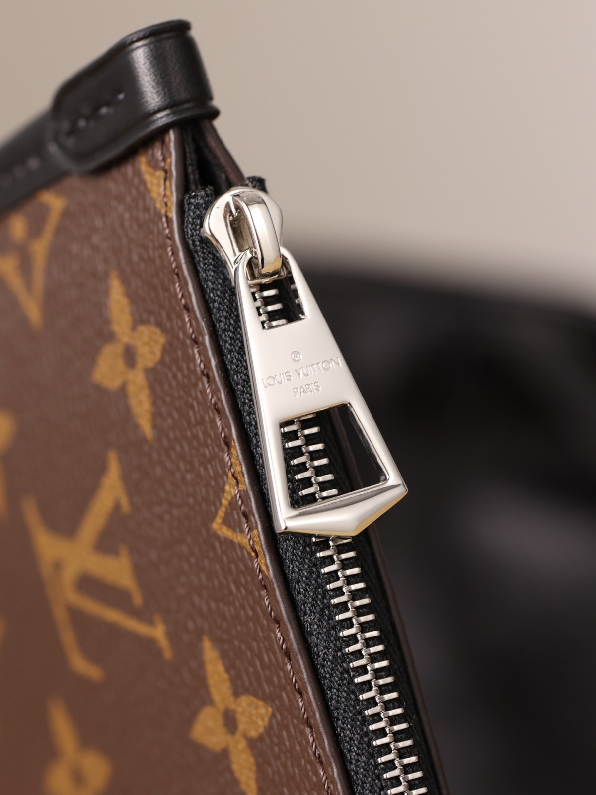 Shebag Super replica Louis Vuitton Carryall dark full leather lambskin bag review(July 2025 Updated)-Best Quality Fake Louis Vuitton Bag Online Store, Replica designer bag ru
