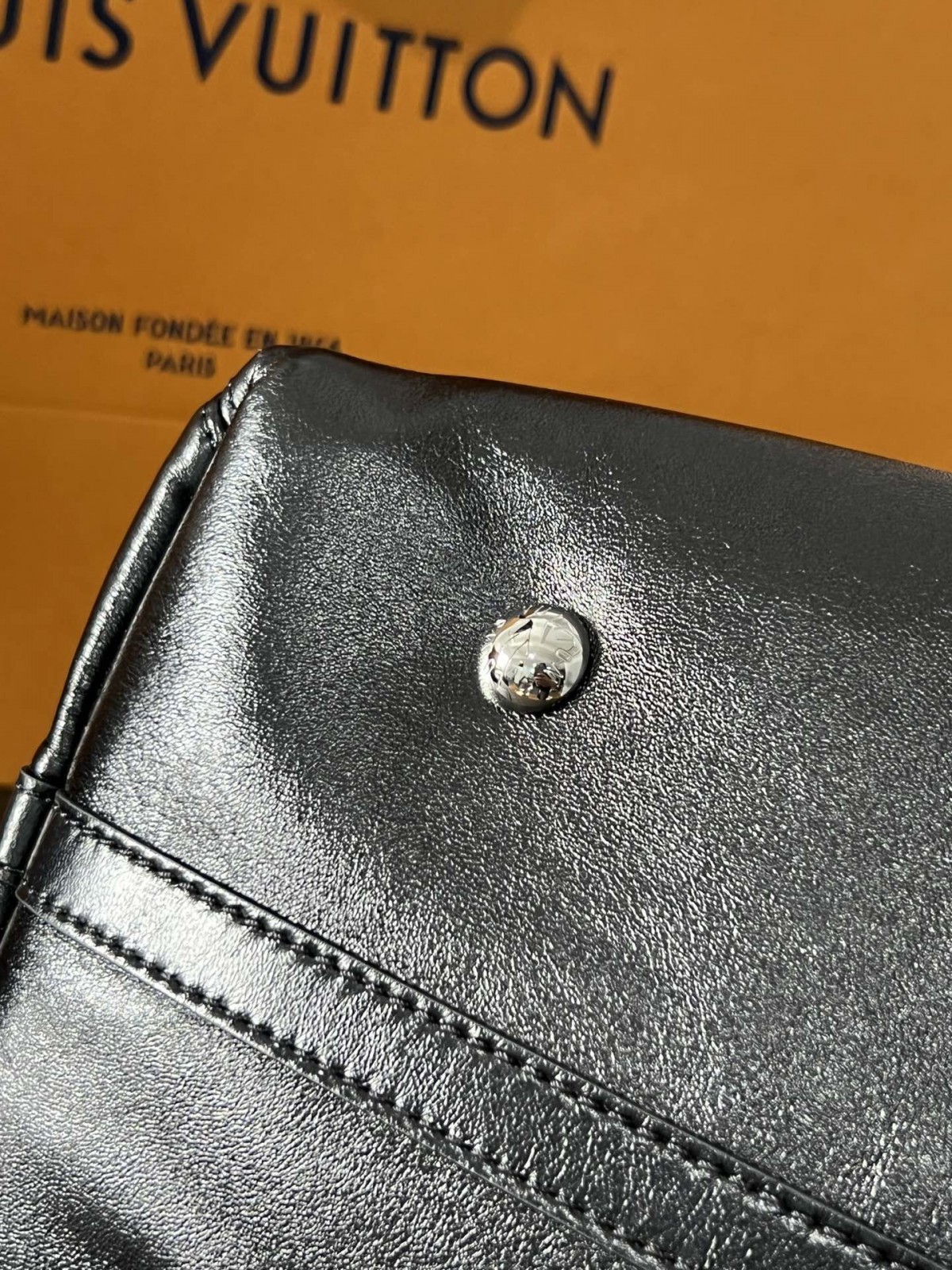 Shebag Super replica Louis Vuitton Carryall dark full leather lambskin bag review(July 2025 Updated)-Best Quality Fake Louis Vuitton Bag Online Store, Replica designer bag ru