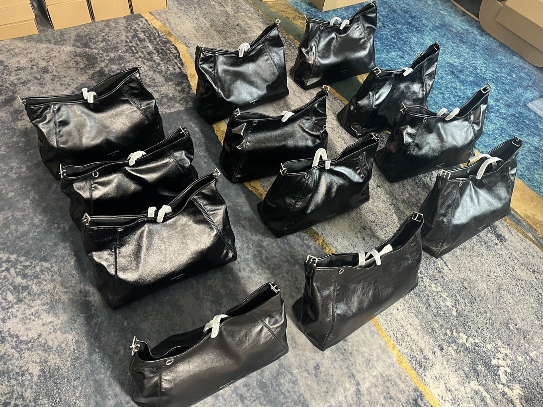 Shebag Super replica Louis Vuitton Carryall dark full leather lambskin bag review(July 2025 Updated)-Best Quality Fake Louis Vuitton Bag Online Store, Replica designer bag ru