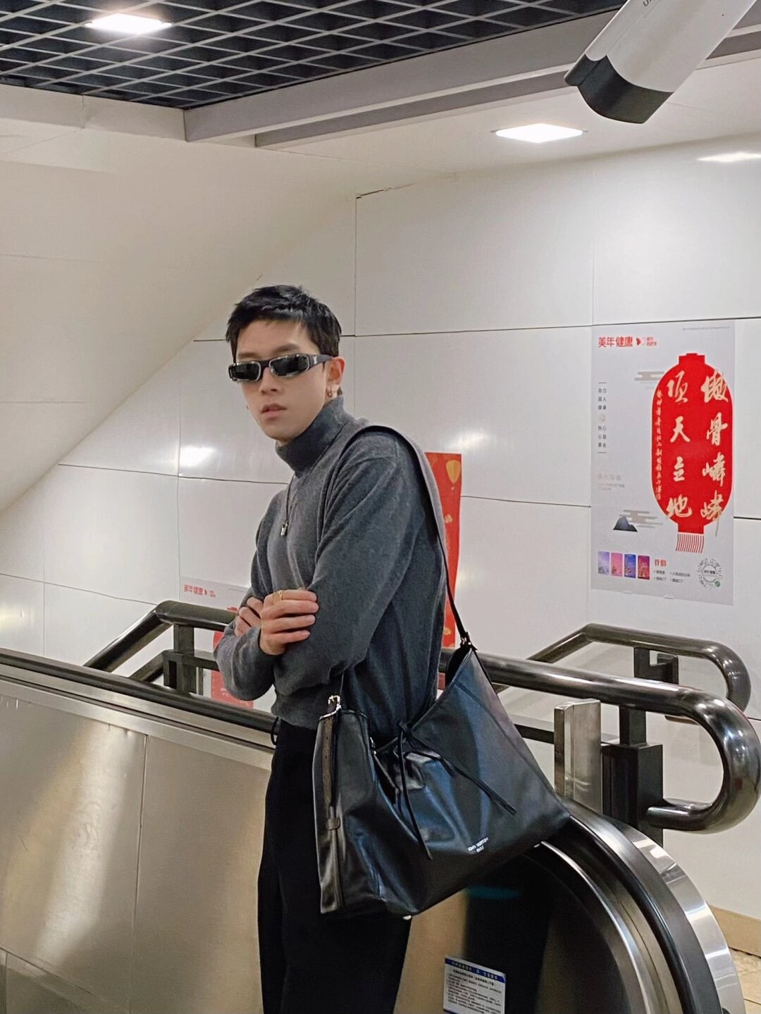 Shebag Super replica Louis Vuitton Carryall dark full leather lambskin bag review(July 2025 Updated)-Best Quality Fake Louis Vuitton Bag Online Store, Replica designer bag ru