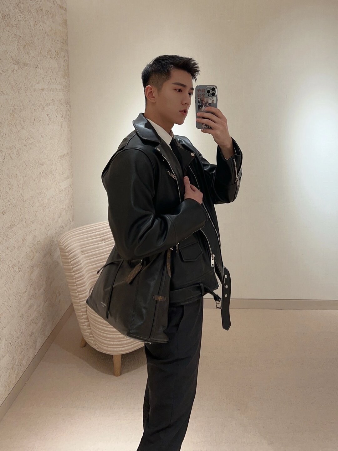 Shebag Super replica Louis Vuitton Carryall dark full leather lambskin bag review(July 2025 Updated)-Best Quality Fake Louis Vuitton Bag Online Store, Replica designer bag ru