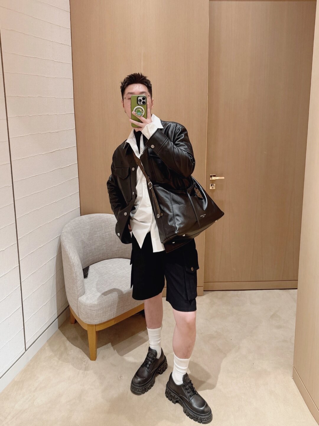 Shebag Super replica Louis Vuitton Carryall dark full leather lambskin bag review(July 2025 Updated)-Best Quality Fake Louis Vuitton Bag Online Store, Replica designer bag ru