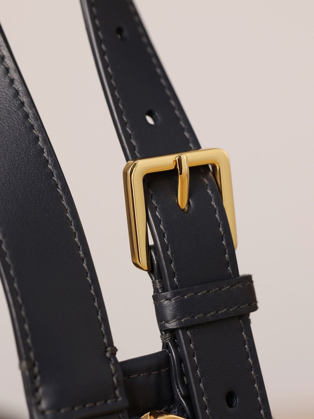 Shebag Super replica Dior D Journey bag review (August 2025 updated)-Best Quality Fake Louis Vuitton Bag Online Store, Replica designer bag ru