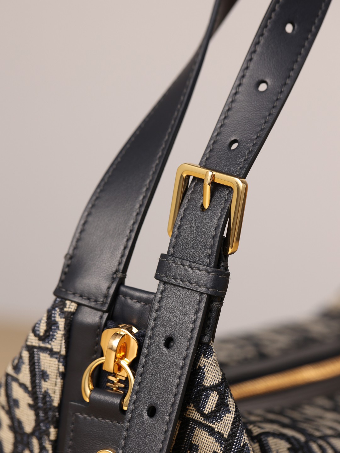 Shebag Super replica Dior D Journey bag review (August 2025 updated)-Best Quality Fake Louis Vuitton Bag Online Store, Replica designer bag ru