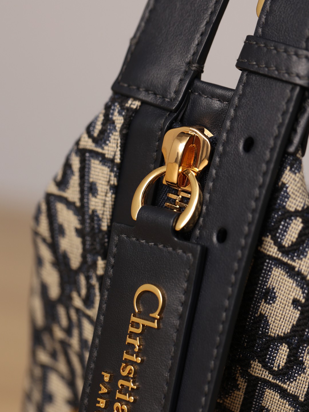 Shebag Super replica Dior D Journey bag review (August 2025 updated)-Best Quality Fake Louis Vuitton Bag Online Store, Replica designer bag ru