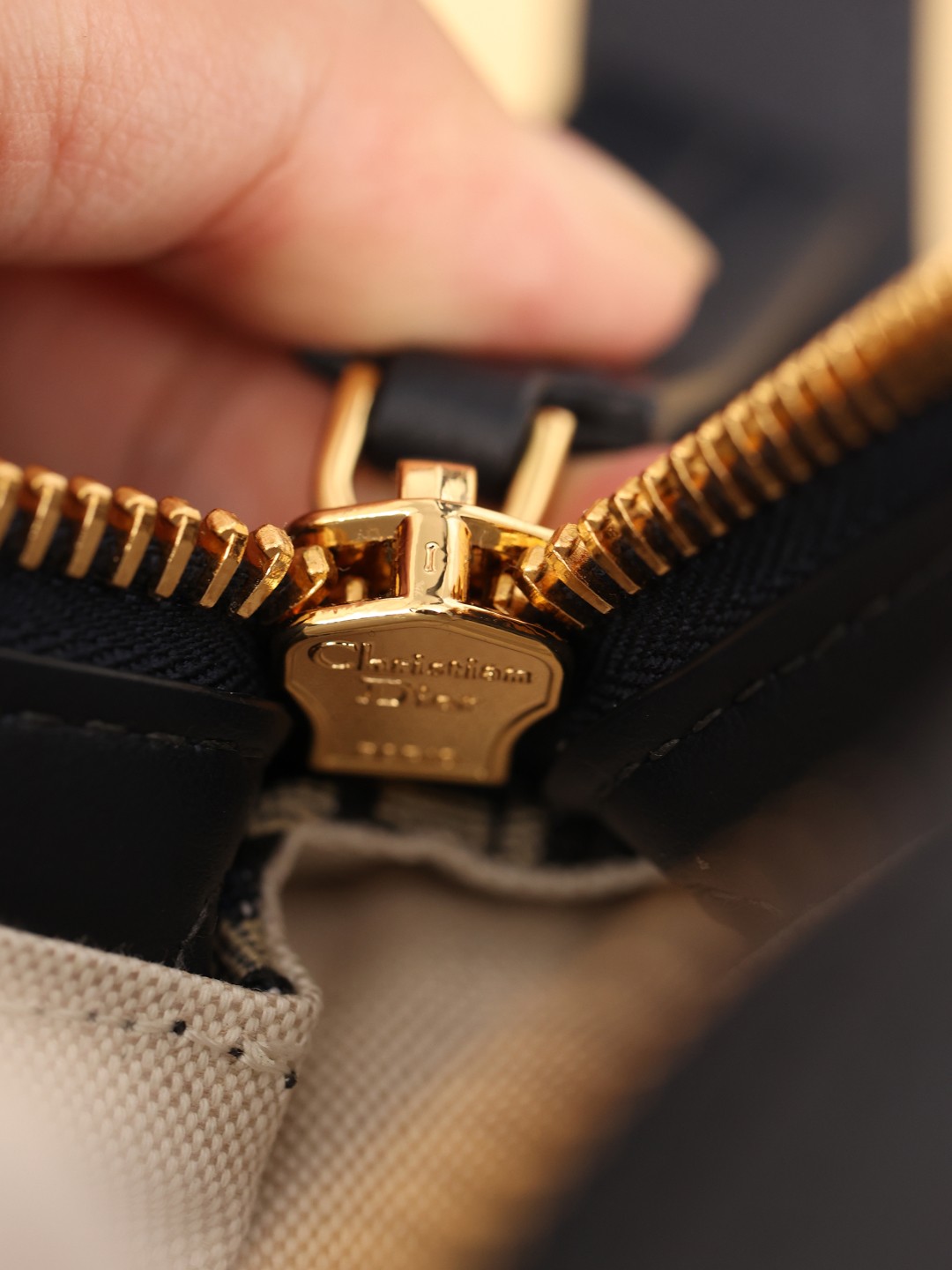 Shebag Super replica Dior D Journey bag review (August 2025 updated)-Best Quality Fake Louis Vuitton Bag Online Store, Replica designer bag ru