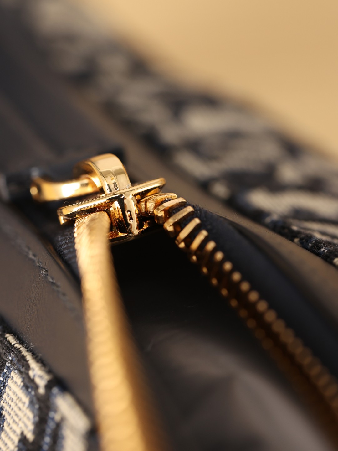 Shebag Super replica Dior D Journey bag review (August 2025 updated)-Best Quality Fake Louis Vuitton Bag Online Store, Replica designer bag ru