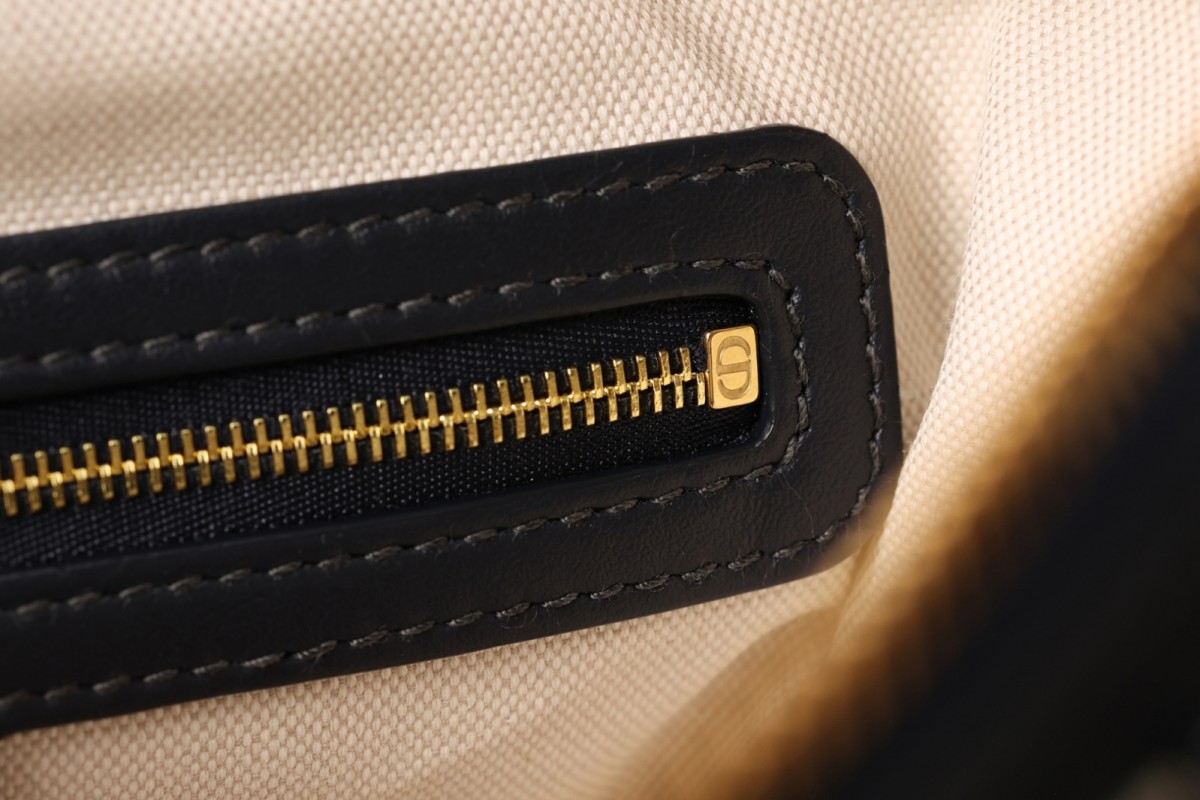 Shebag Super replica Dior D Journey bag review (August 2025 updated)-Best Quality Fake Louis Vuitton Bag Online Store, Replica designer bag ru