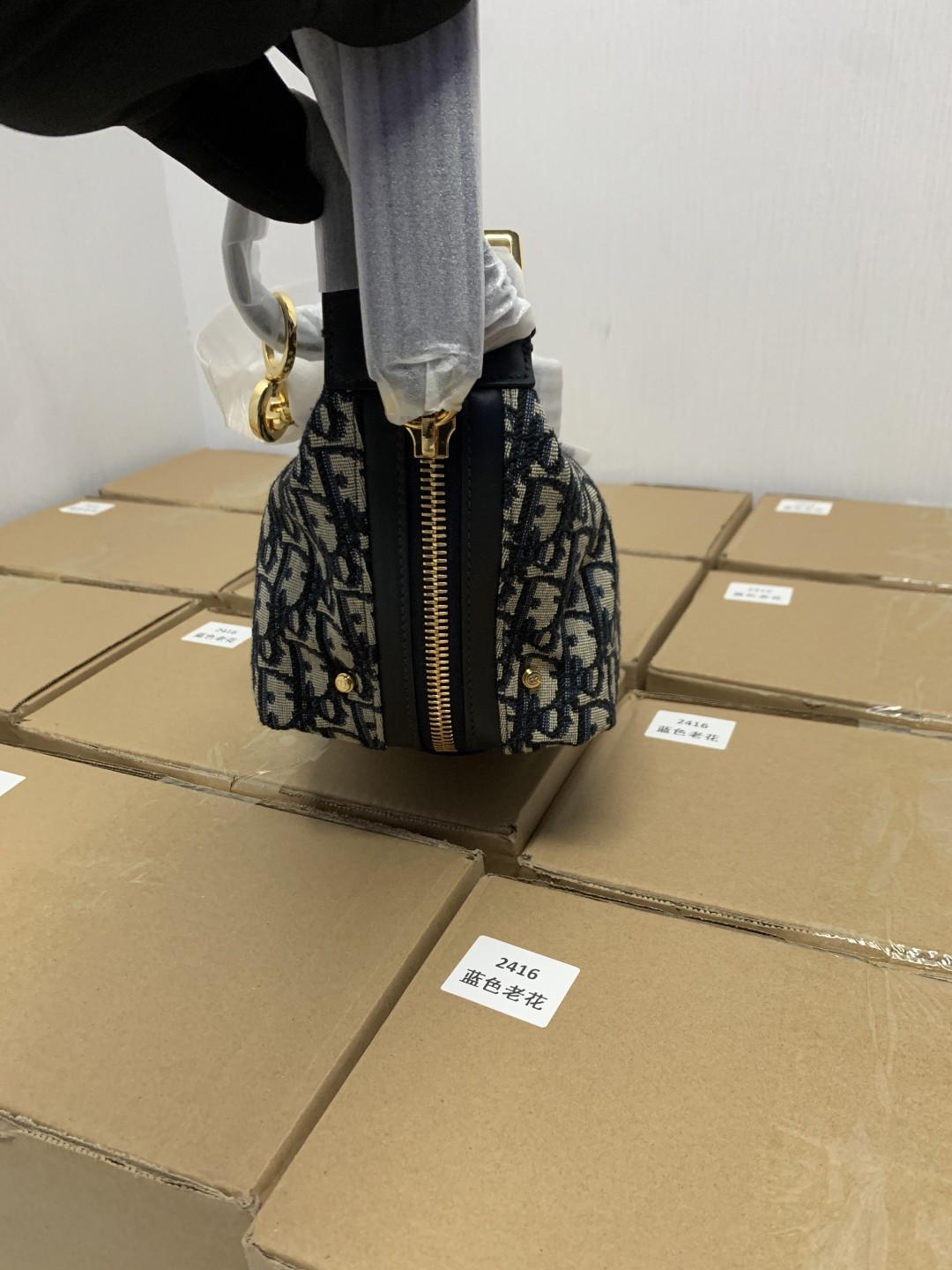 Shebag Super replica Dior D Journey bag review (August 2025 updated)-Best Quality Fake Louis Vuitton Bag Online Store, Replica designer bag ru