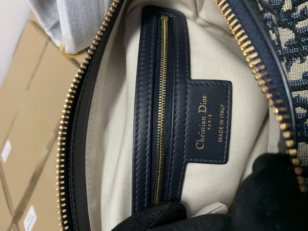 Shebag Super replica Dior D Journey bag review (August 2025 updated)-Best Quality Fake Louis Vuitton Bag Online Store, Replica designer bag ru