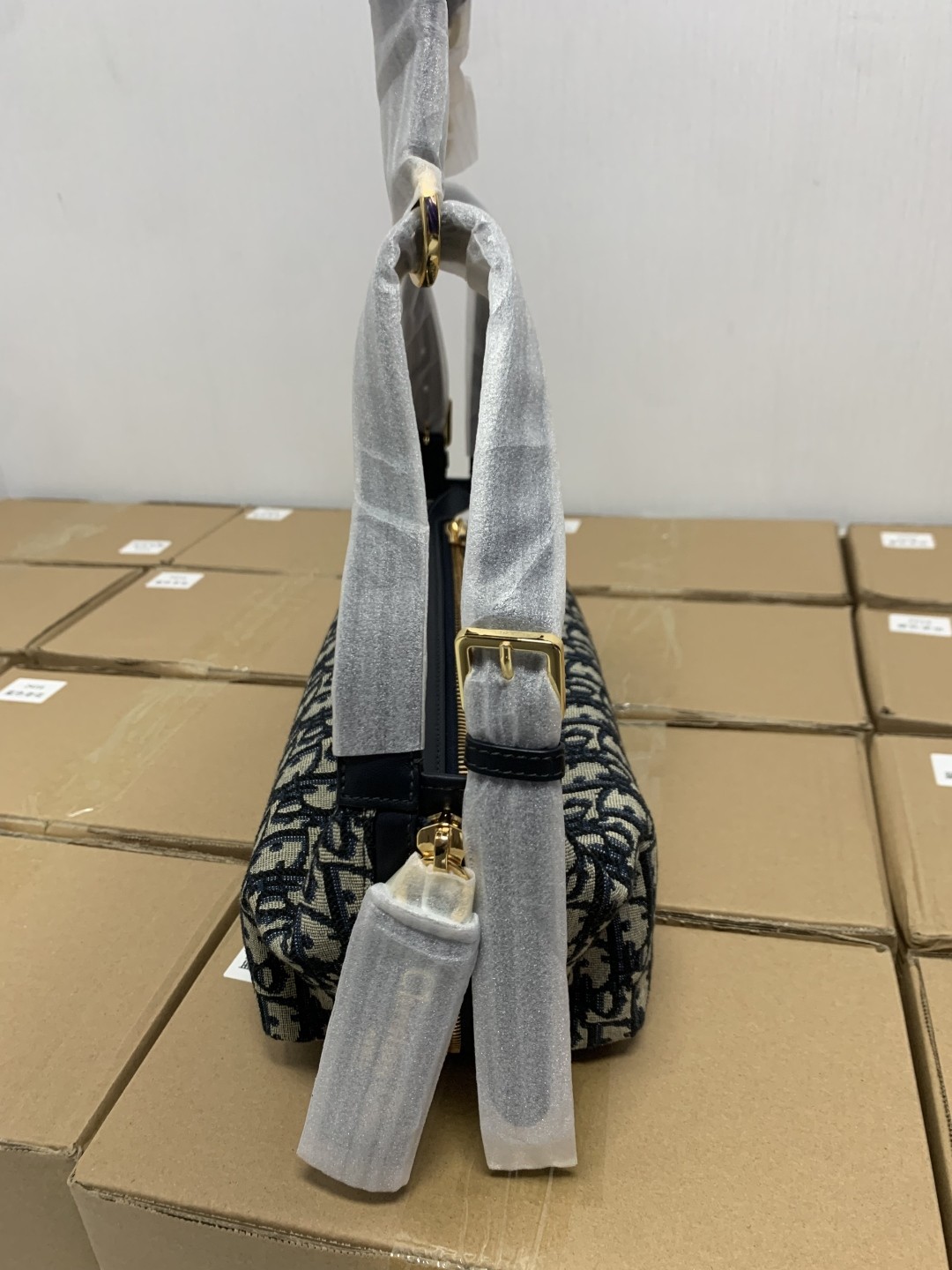 Shebag Super replica Dior D Journey bag review (August 2025 updated)-Best Quality Fake Louis Vuitton Bag Online Store, Replica designer bag ru