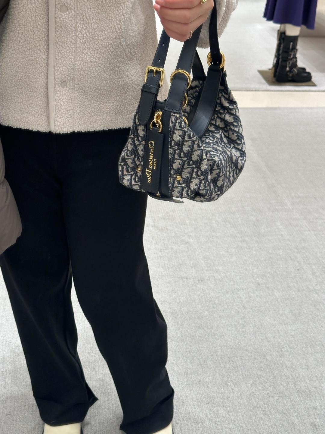Shebag Super replica Dior D Journey bag review (August 2025 updated)-Best Quality Fake Louis Vuitton Bag Online Store, Replica designer bag ru