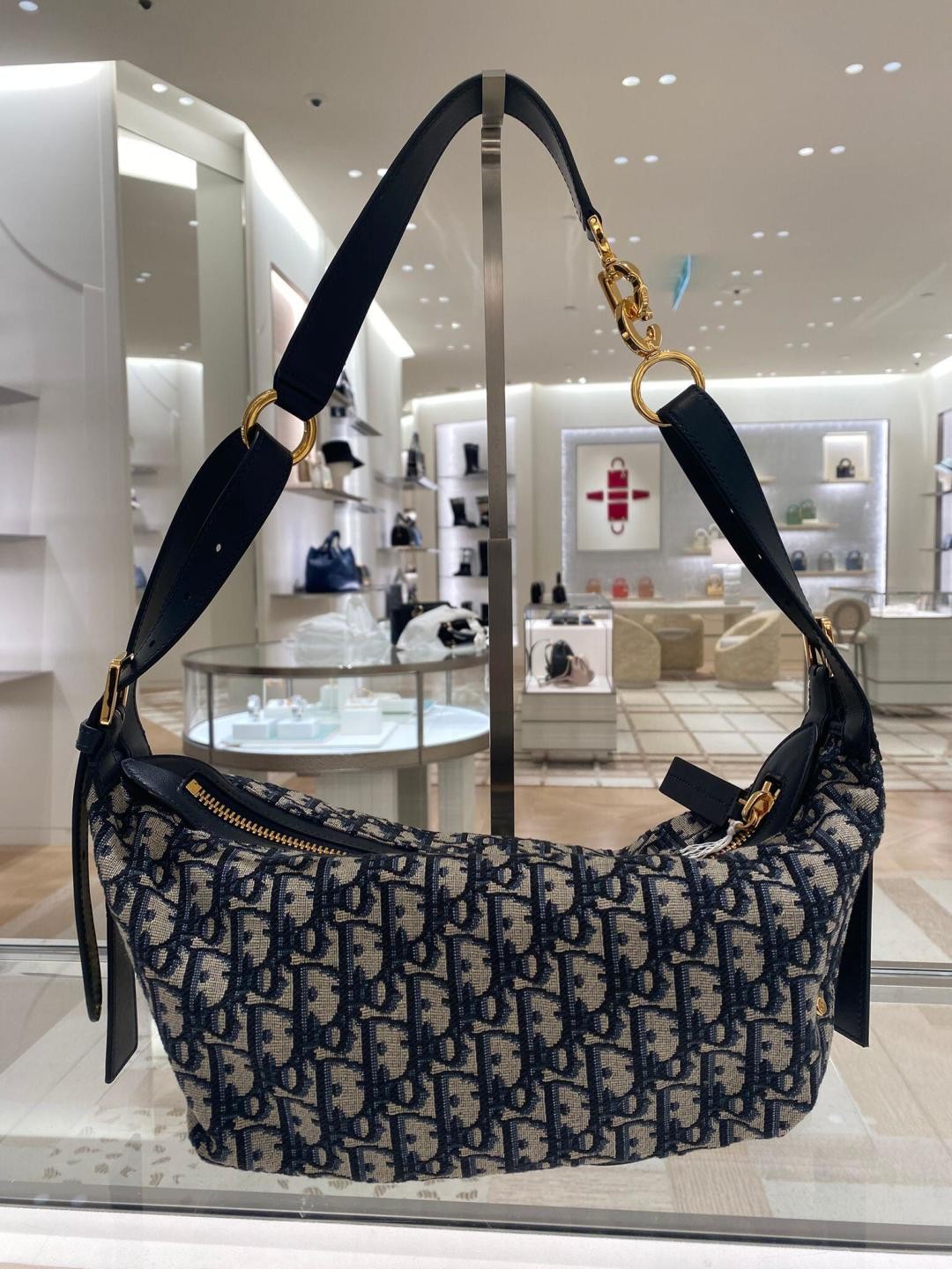 Shebag Super replica Dior D Journey bag review (August 2025 updated)-Best Quality Fake Louis Vuitton Bag Online Store, Replica designer bag ru