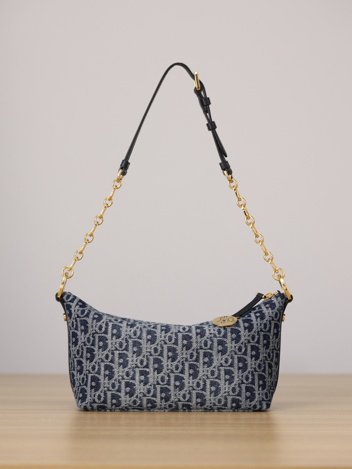 Shebag Super replica Dior Diorstar Hobo bag review(August 2025 updated)-Molemo ka ho Fetisisa Lebenkele la Lebenkele la Marang-rang la Fake Louis Vuitton, Replica designer bag ru