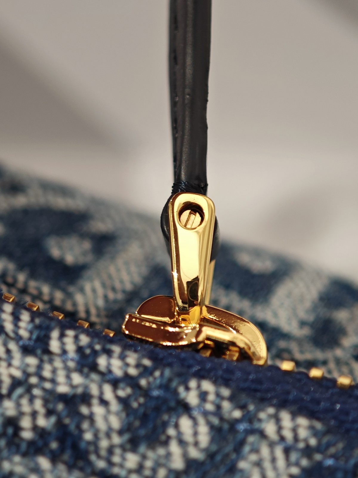 Shebag Super replica Dior Diorstar Hobo bag review(August 2025 updated)-Molemo ka ho Fetisisa Lebenkele la Lebenkele la Marang-rang la Fake Louis Vuitton, Replica designer bag ru