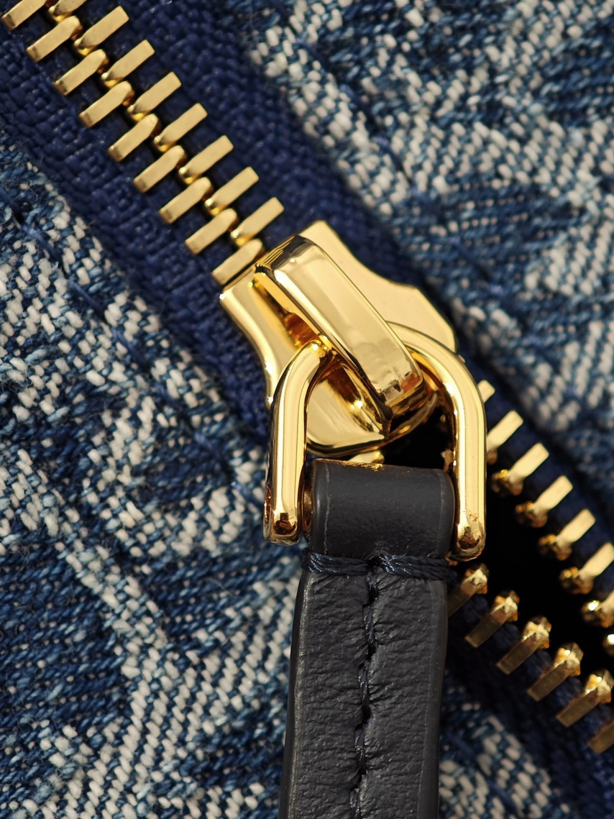 Shebag Super replica Dior Diorstar Hobo bag review(August 2025 updated)-Molemo ka ho Fetisisa Lebenkele la Lebenkele la Marang-rang la Fake Louis Vuitton, Replica designer bag ru