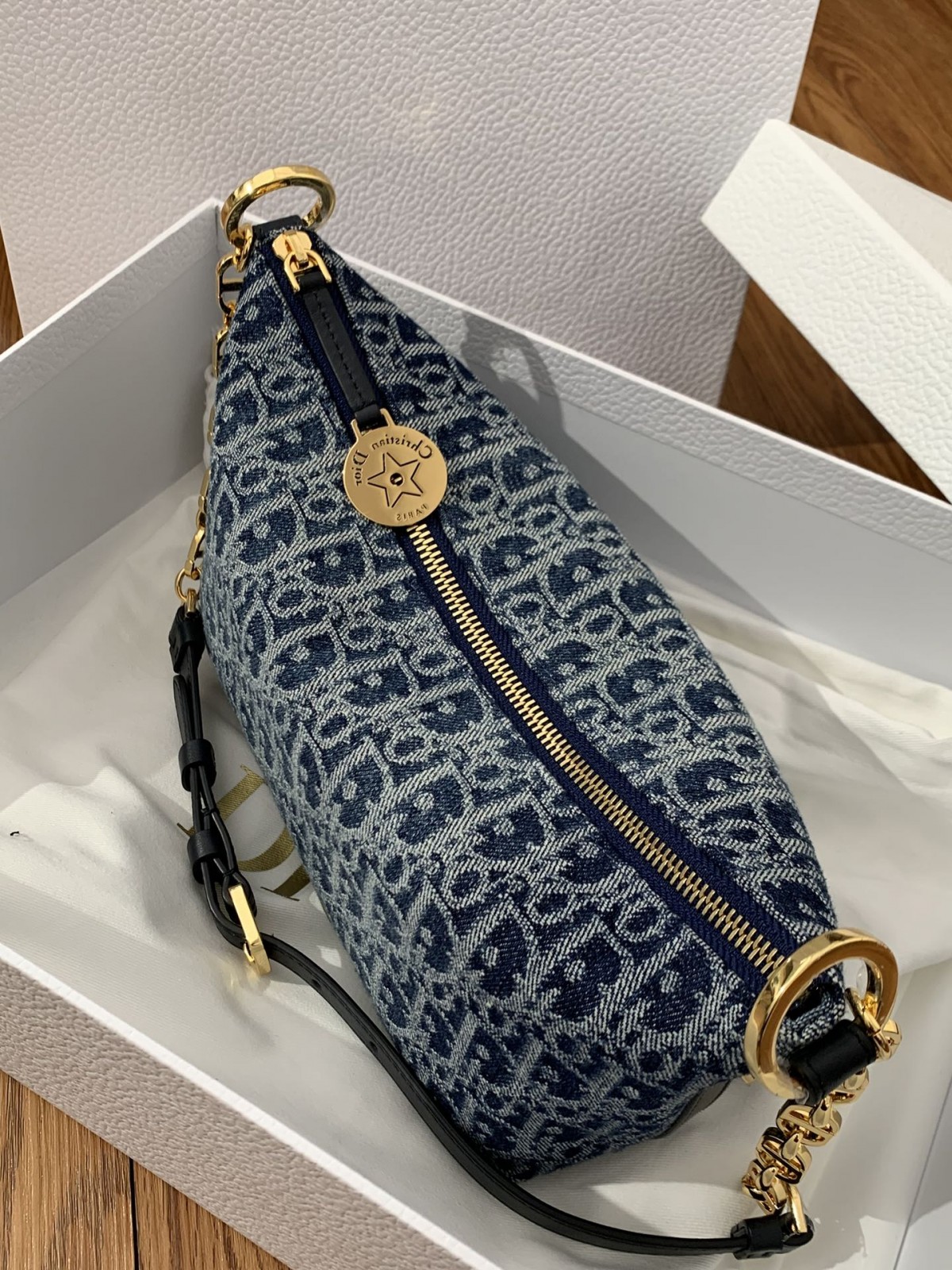 Shebag Super replica Dior Diorstar Hobo bag review(August 2025 updated)-Molemo ka ho Fetisisa Lebenkele la Lebenkele la Marang-rang la Fake Louis Vuitton, Replica designer bag ru