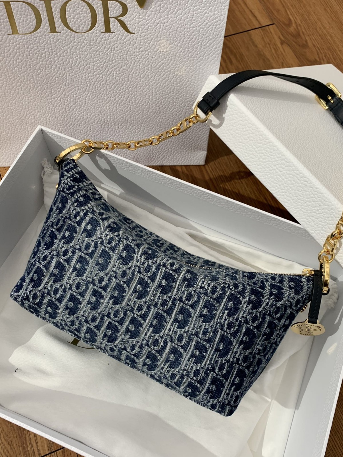 Shebag Super replica Dior Diorstar Hobo bag review(August 2025 updated)-Molemo ka ho Fetisisa Lebenkele la Lebenkele la Marang-rang la Fake Louis Vuitton, Replica designer bag ru