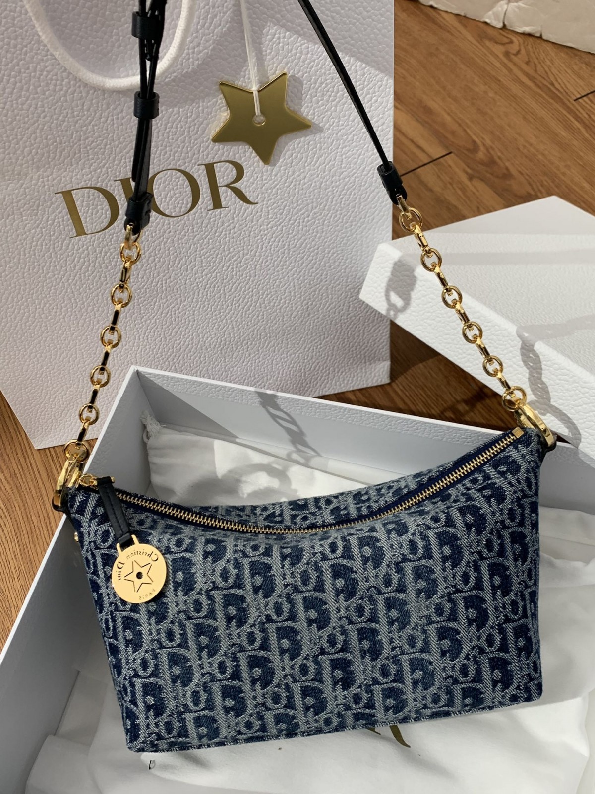 Shebag Super replica Dior Diorstar Hobo bag review(August 2025 updated)-Molemo ka ho Fetisisa Lebenkele la Lebenkele la Marang-rang la Fake Louis Vuitton, Replica designer bag ru