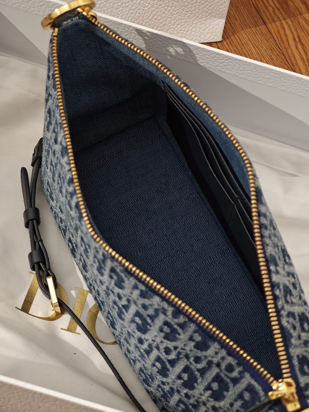 Shebag Super replica Dior Diorstar Hobo bag review(August 2025 updated)-Molemo ka ho Fetisisa Lebenkele la Lebenkele la Marang-rang la Fake Louis Vuitton, Replica designer bag ru