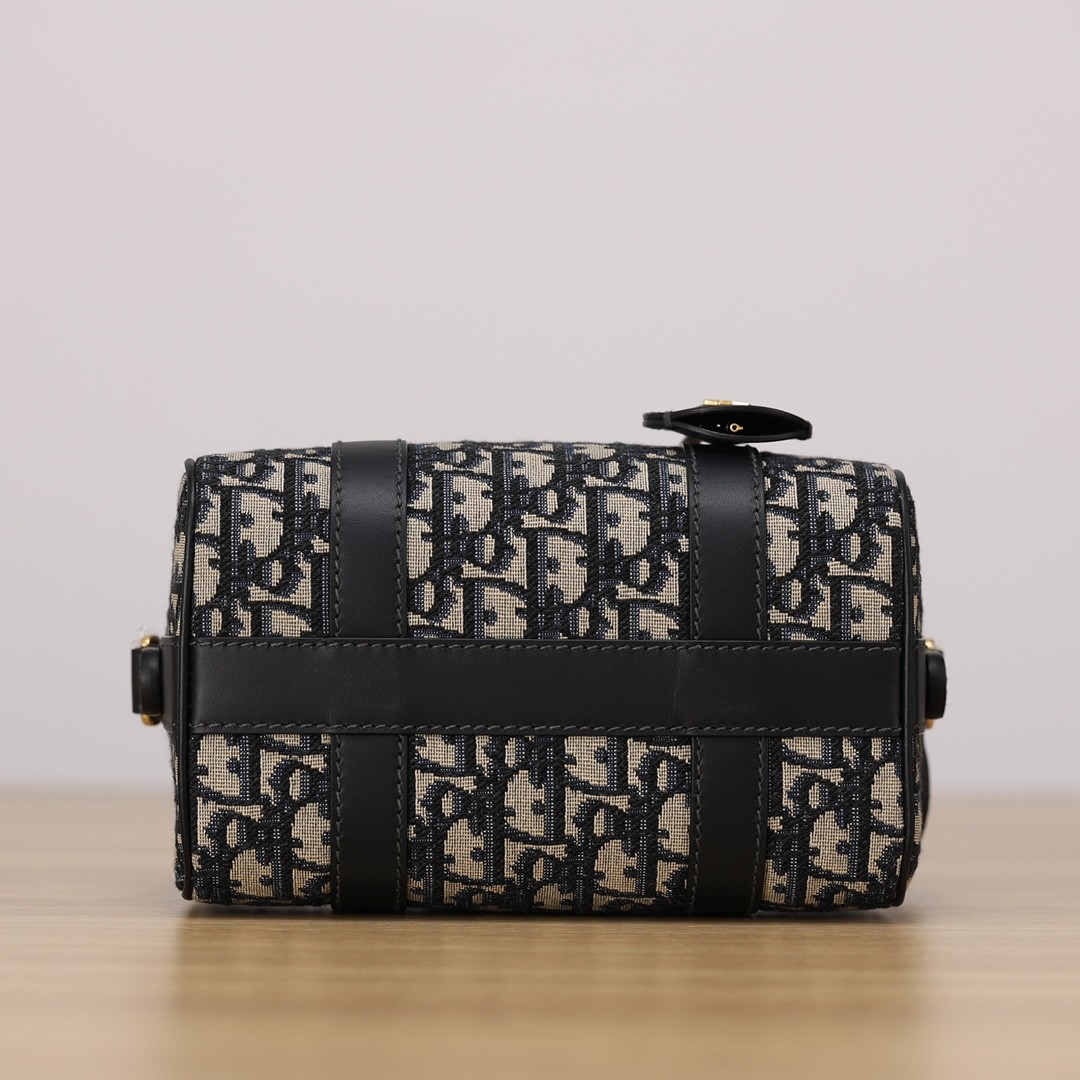Shebag Super replica Dior groove 20 bag review(August 2025 updated)-Best Quality Fake Louis Vuitton Bag Online Store, Replica designer bag ru