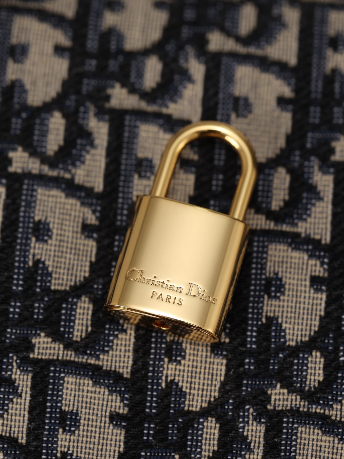 Shebag Super replica Dior groove 20 bag review(August 2025 updated)-Best Quality Fake Louis Vuitton Bag Online Store, Replica designer bag ru