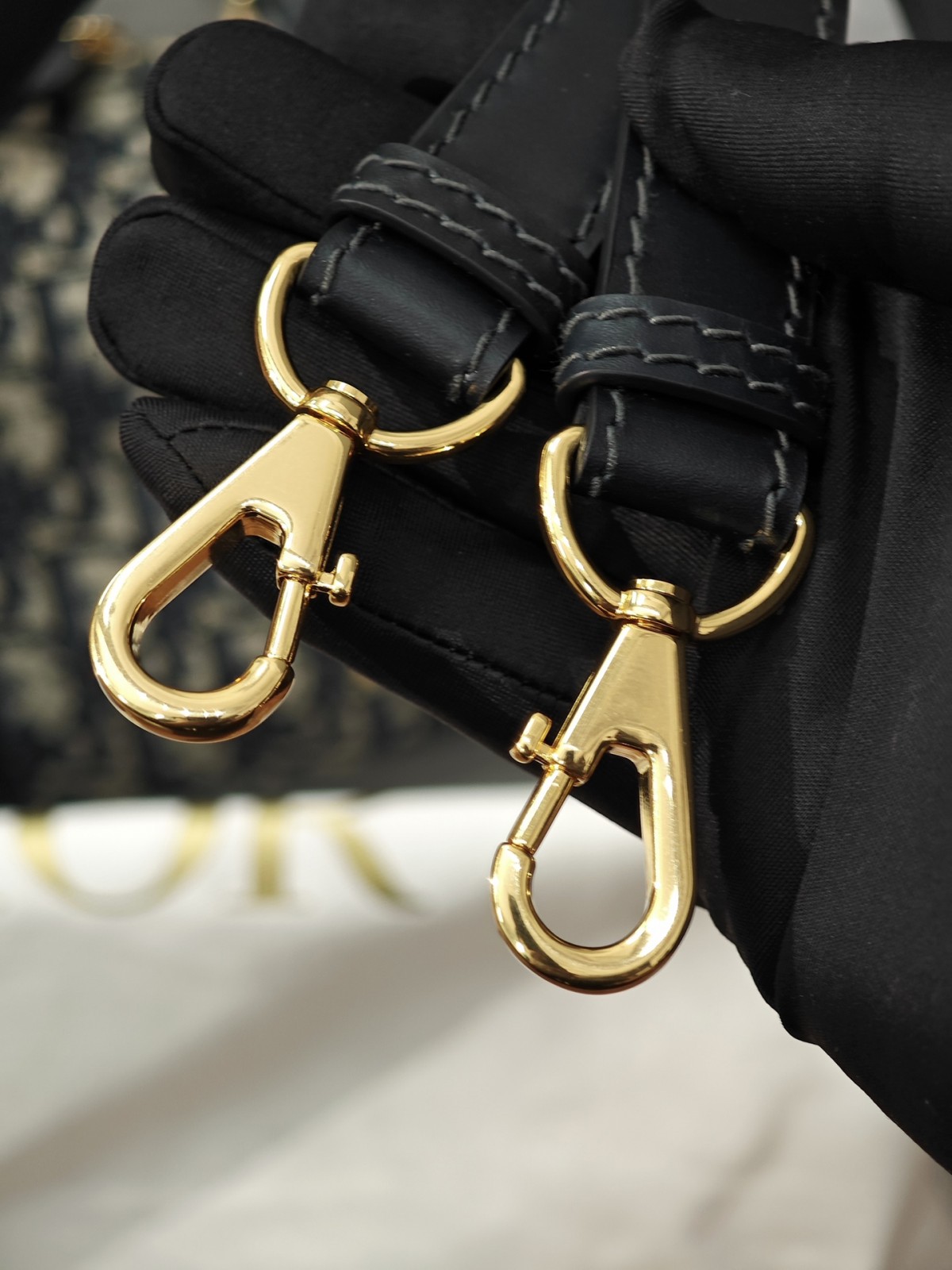 Shebag Super replica Dior groove 20 bag review(August 2025 updated)-Best Quality Fake Louis Vuitton Bag Online Store, Replica designer bag ru