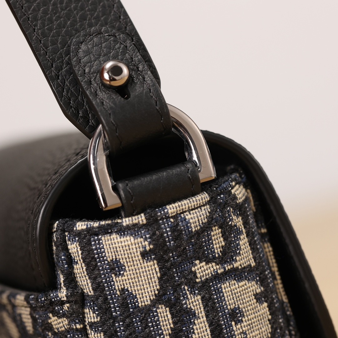 Shebag Super replica Dior New Saddle bag review(August 2025 updated)-Umgangatho ogqwesileyo woMgangatho weFake weLouis Vuitton kwiVenkile ye-Intanethi, ibhegi yomyili weReplica ru