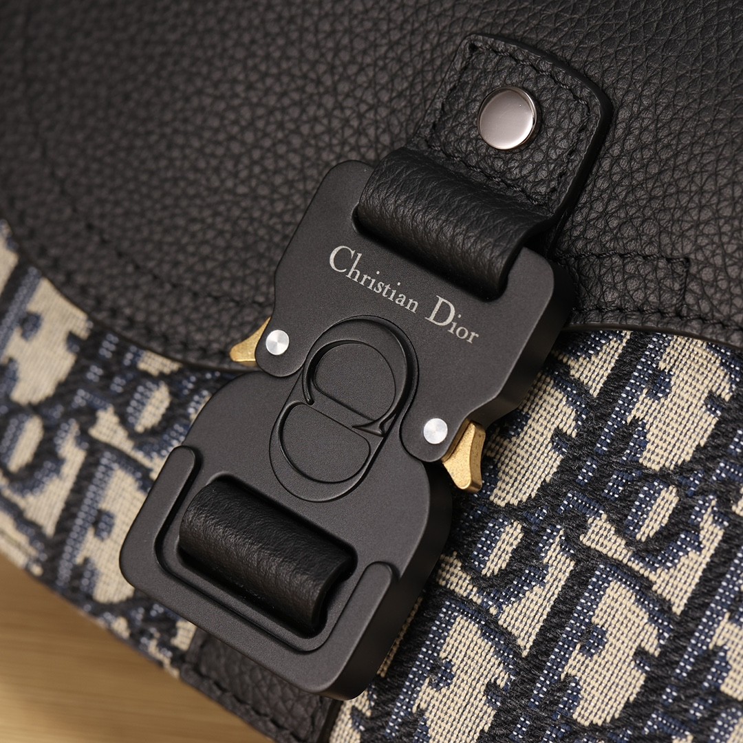 Shebag Super replica Dior New Saddle bag review(August 2025 updated)-Umgangatho ogqwesileyo woMgangatho weFake weLouis Vuitton kwiVenkile ye-Intanethi, ibhegi yomyili weReplica ru