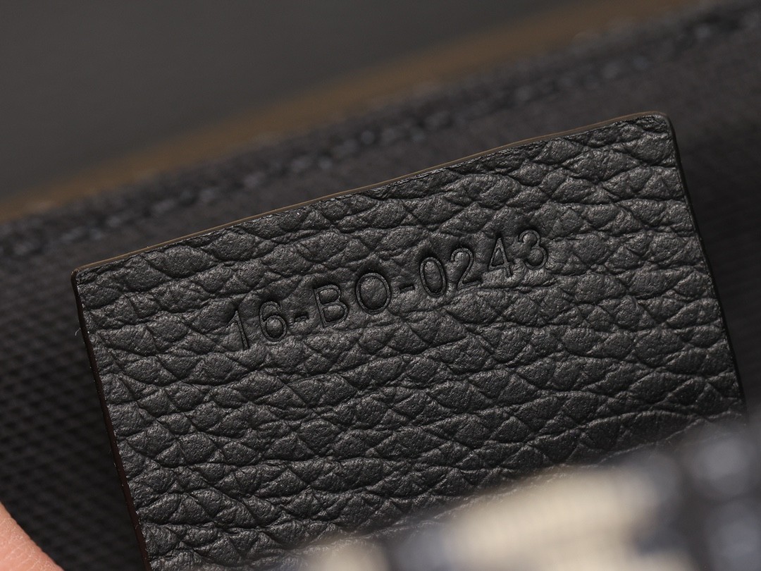 Shebag Super replica Dior New Saddle bag review(August 2025 updated)-Umgangatho ogqwesileyo woMgangatho weFake weLouis Vuitton kwiVenkile ye-Intanethi, ibhegi yomyili weReplica ru