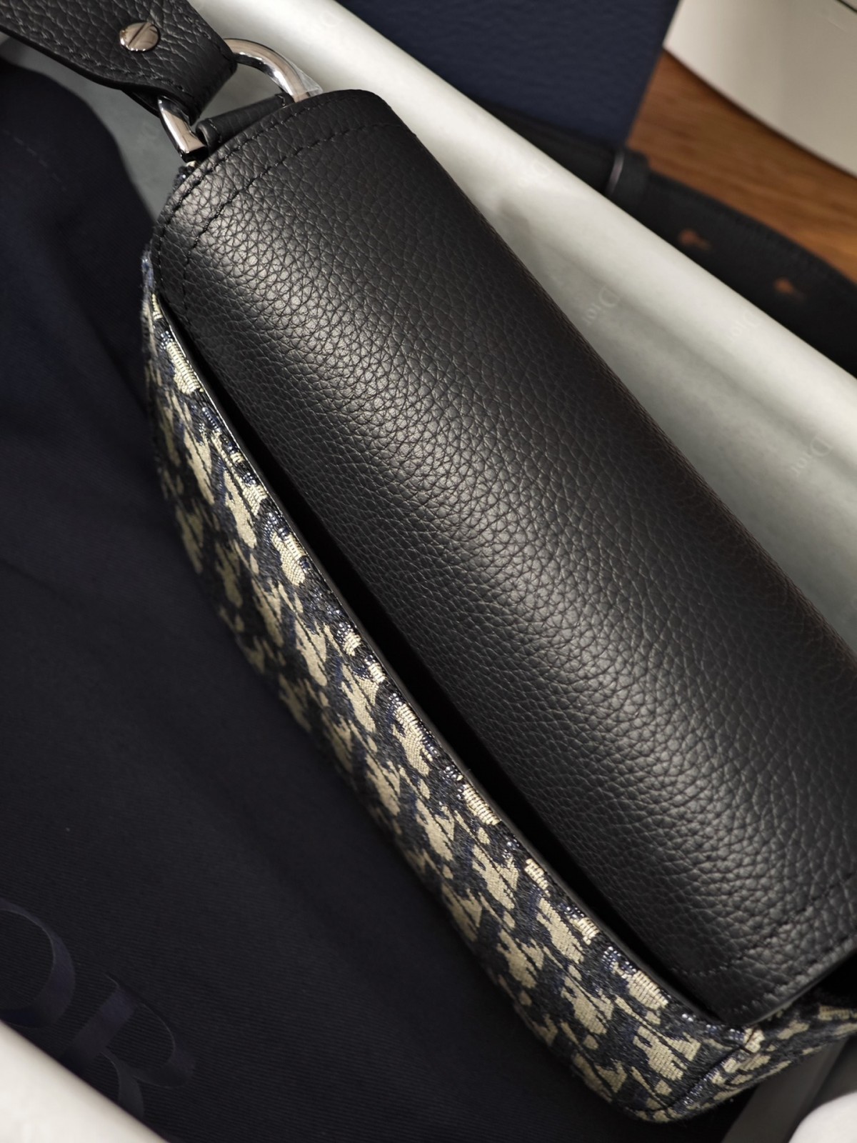 Shebag Super replica Dior New Saddle bag review(August 2025 updated)-Umgangatho ogqwesileyo woMgangatho weFake weLouis Vuitton kwiVenkile ye-Intanethi, ibhegi yomyili weReplica ru
