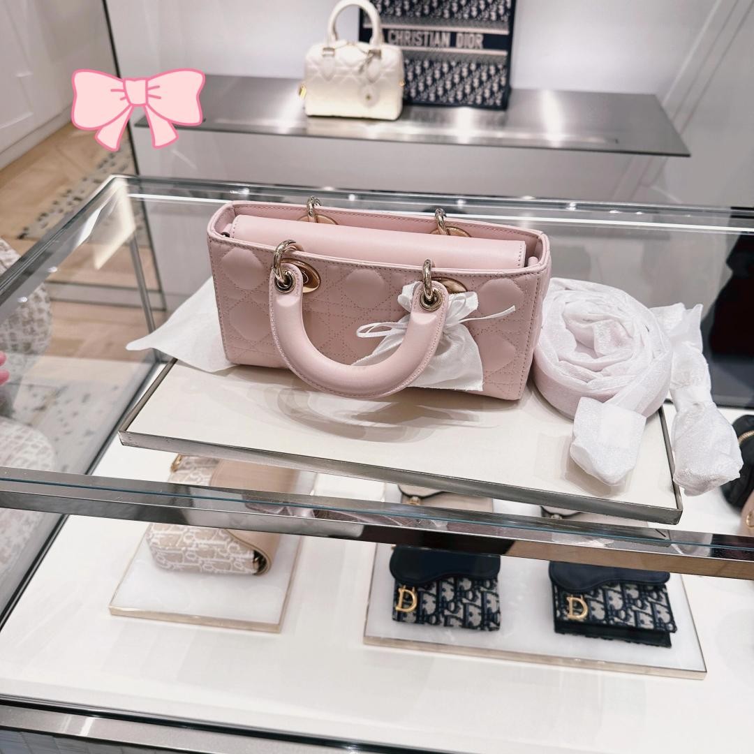 Shebag Super replica Dior mini tote bag review(August 2025 updated)-Umgangatho ogqwesileyo woMgangatho weFake weLouis Vuitton kwiVenkile ye-Intanethi, ibhegi yomyili weReplica ru