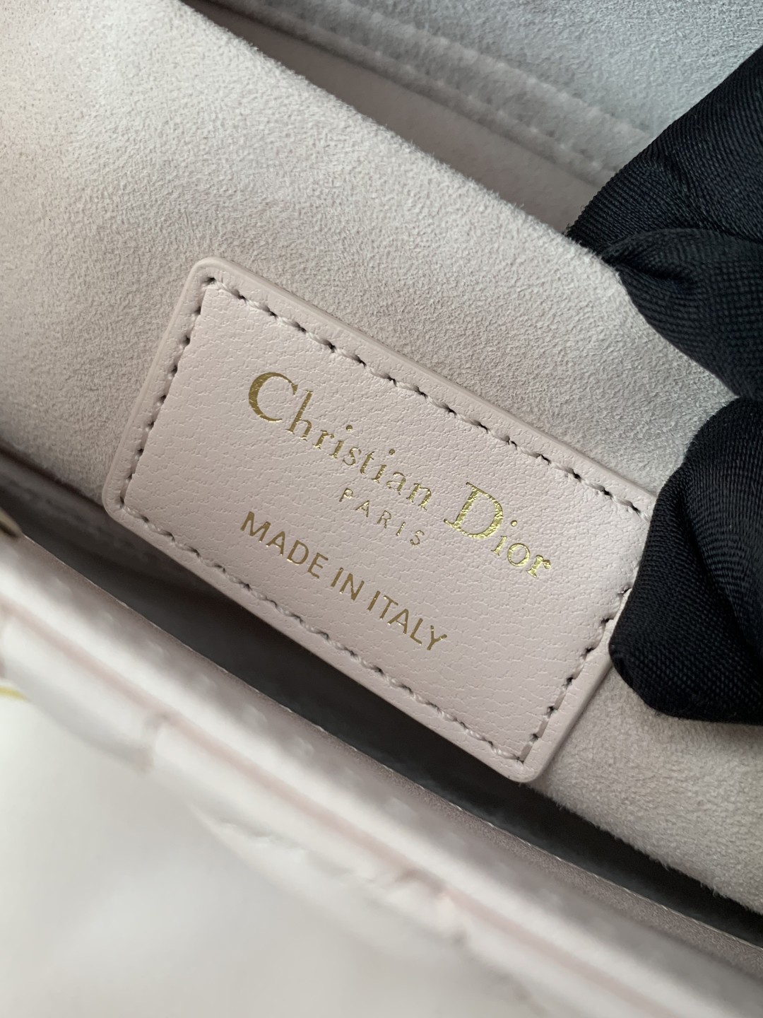 Shebag Super replica Dior mini tote bag review(August 2025 updated)-Umgangatho ogqwesileyo woMgangatho weFake weLouis Vuitton kwiVenkile ye-Intanethi, ibhegi yomyili weReplica ru