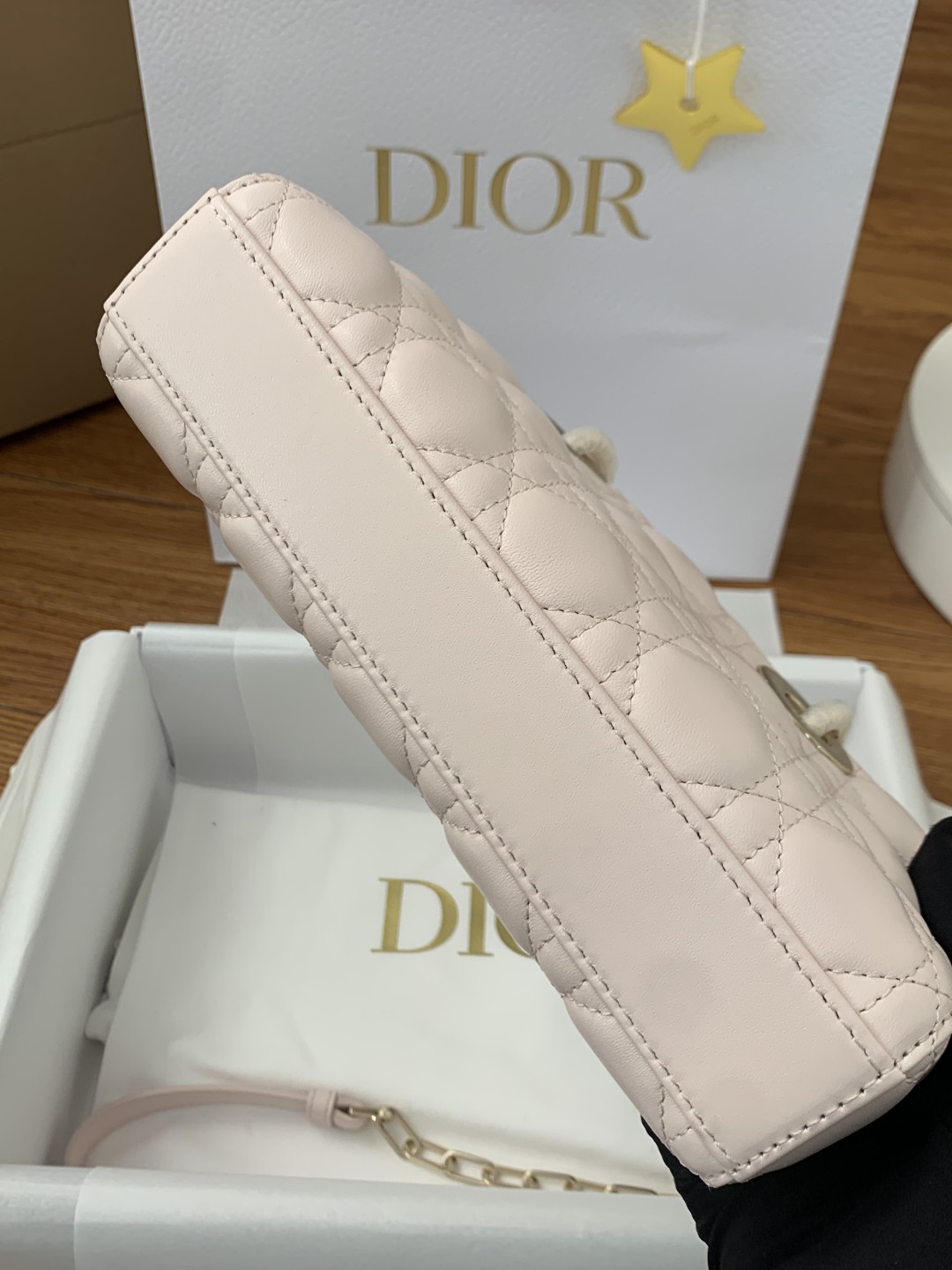 Shebag Super replica Dior mini tote bag review(August 2025 updated)-Umgangatho ogqwesileyo woMgangatho weFake weLouis Vuitton kwiVenkile ye-Intanethi, ibhegi yomyili weReplica ru