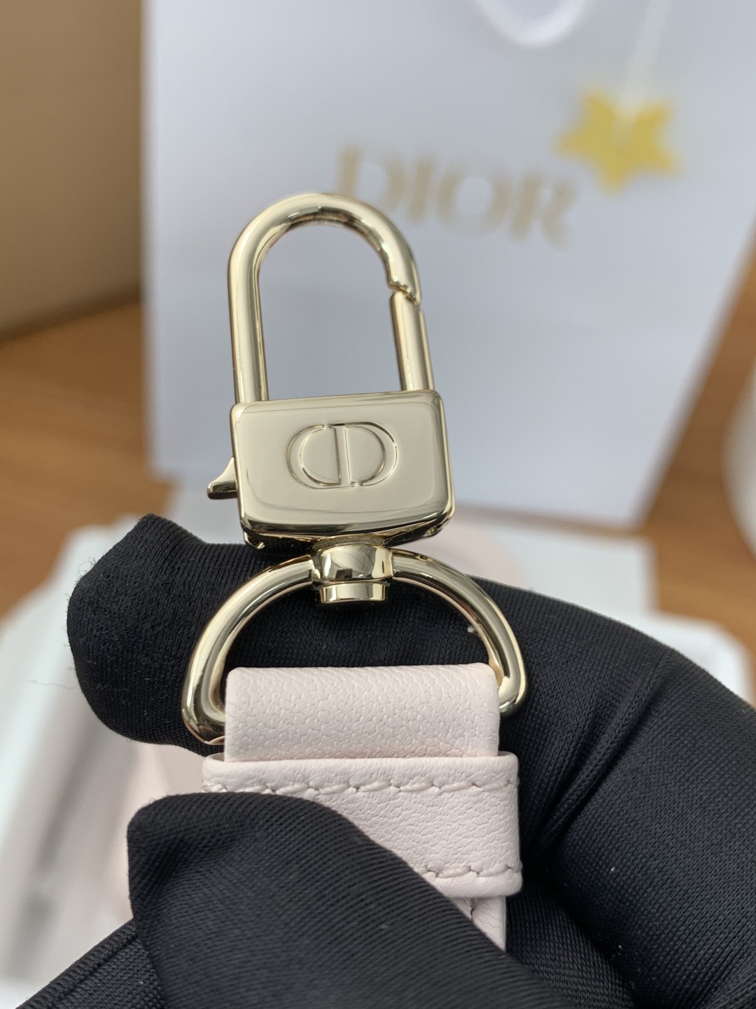 Shebag Super replica Dior mini tote bag review(August 2025 updated)-Umgangatho ogqwesileyo woMgangatho weFake weLouis Vuitton kwiVenkile ye-Intanethi, ibhegi yomyili weReplica ru