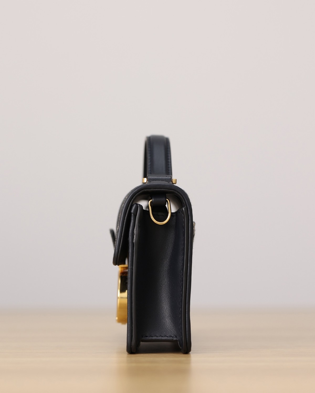 Shebag Super replica Dior Montaigne 30 east west bag review (August 2025 updated)-Molemo ka ho Fetisisa Lebenkele la Lebenkele la Marang-rang la Fake Louis Vuitton, Replica designer bag ru