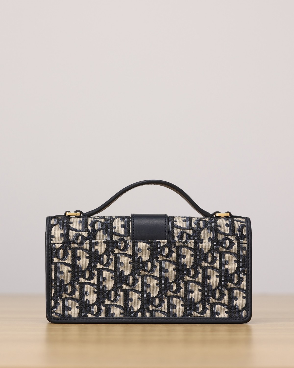 Shebag Super replica Dior Montaigne 30 east west bag review (August 2025 updated)-Molemo ka ho Fetisisa Lebenkele la Lebenkele la Marang-rang la Fake Louis Vuitton, Replica designer bag ru