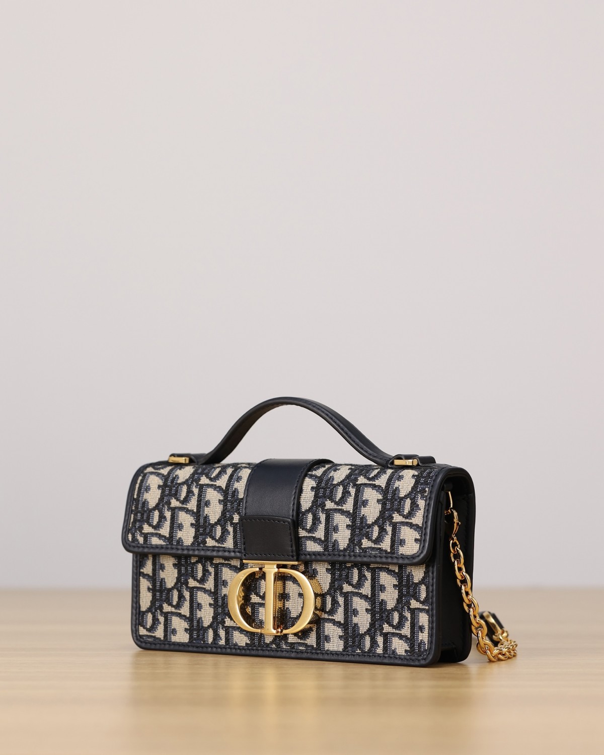 Shebag Super replica Dior Montaigne 30 east west bag review (August 2025 updated)-Molemo ka ho Fetisisa Lebenkele la Lebenkele la Marang-rang la Fake Louis Vuitton, Replica designer bag ru