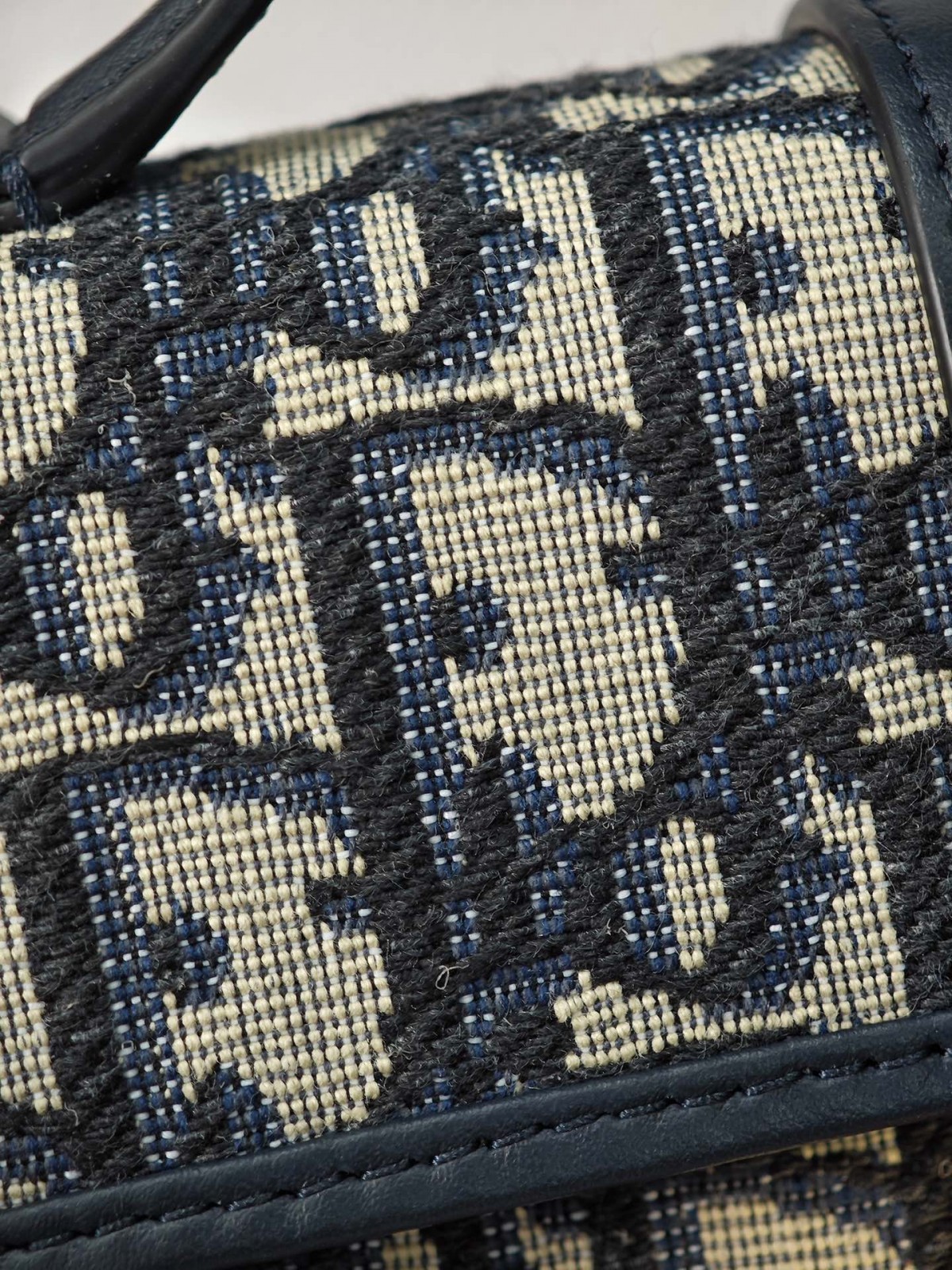 Shebag Super replica Dior Montaigne 30 east west bag review (August 2025 updated)-Molemo ka ho Fetisisa Lebenkele la Lebenkele la Marang-rang la Fake Louis Vuitton, Replica designer bag ru