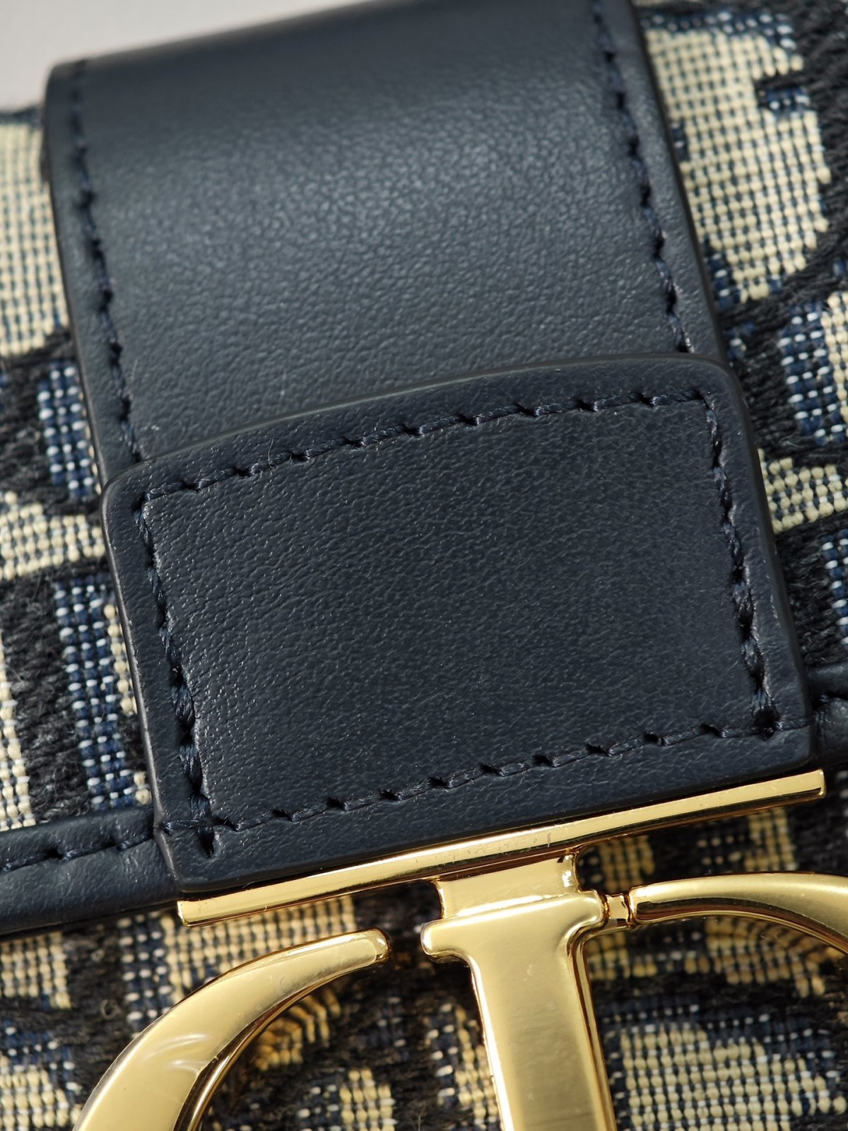 Shebag Super replica Dior Montaigne 30 east west bag review (August 2025 updated)-Molemo ka ho Fetisisa Lebenkele la Lebenkele la Marang-rang la Fake Louis Vuitton, Replica designer bag ru