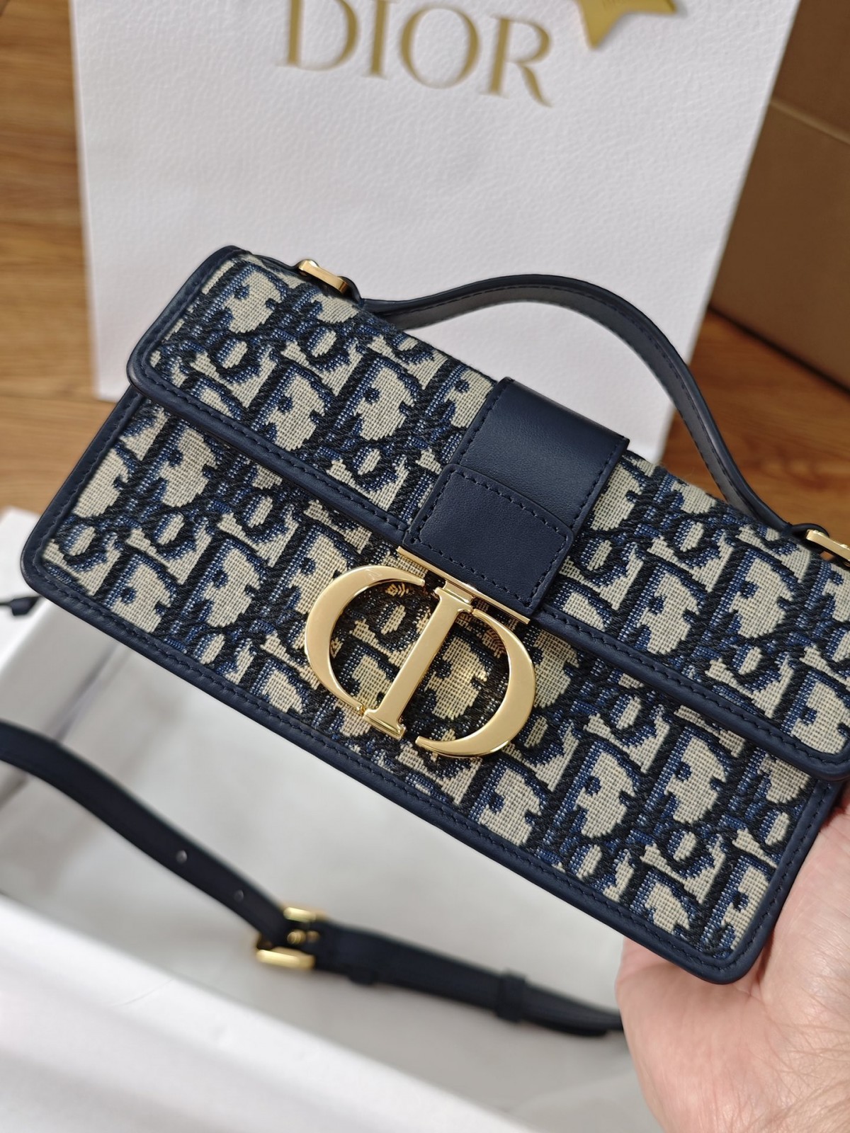 Shebag Super replica Dior Montaigne 30 east west bag review (August 2025 updated)-Molemo ka ho Fetisisa Lebenkele la Lebenkele la Marang-rang la Fake Louis Vuitton, Replica designer bag ru