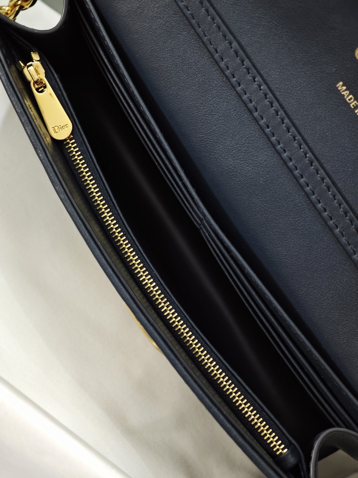 Shebag Super replica Dior Montaigne 30 east west bag review (August 2025 updated)-Molemo ka ho Fetisisa Lebenkele la Lebenkele la Marang-rang la Fake Louis Vuitton, Replica designer bag ru