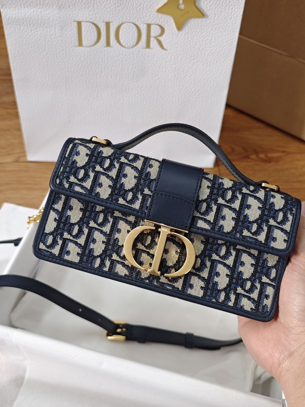Shebag Super replica Dior Montaigne 30 east west bag review (August 2025 updated)-Molemo ka ho Fetisisa Lebenkele la Lebenkele la Marang-rang la Fake Louis Vuitton, Replica designer bag ru