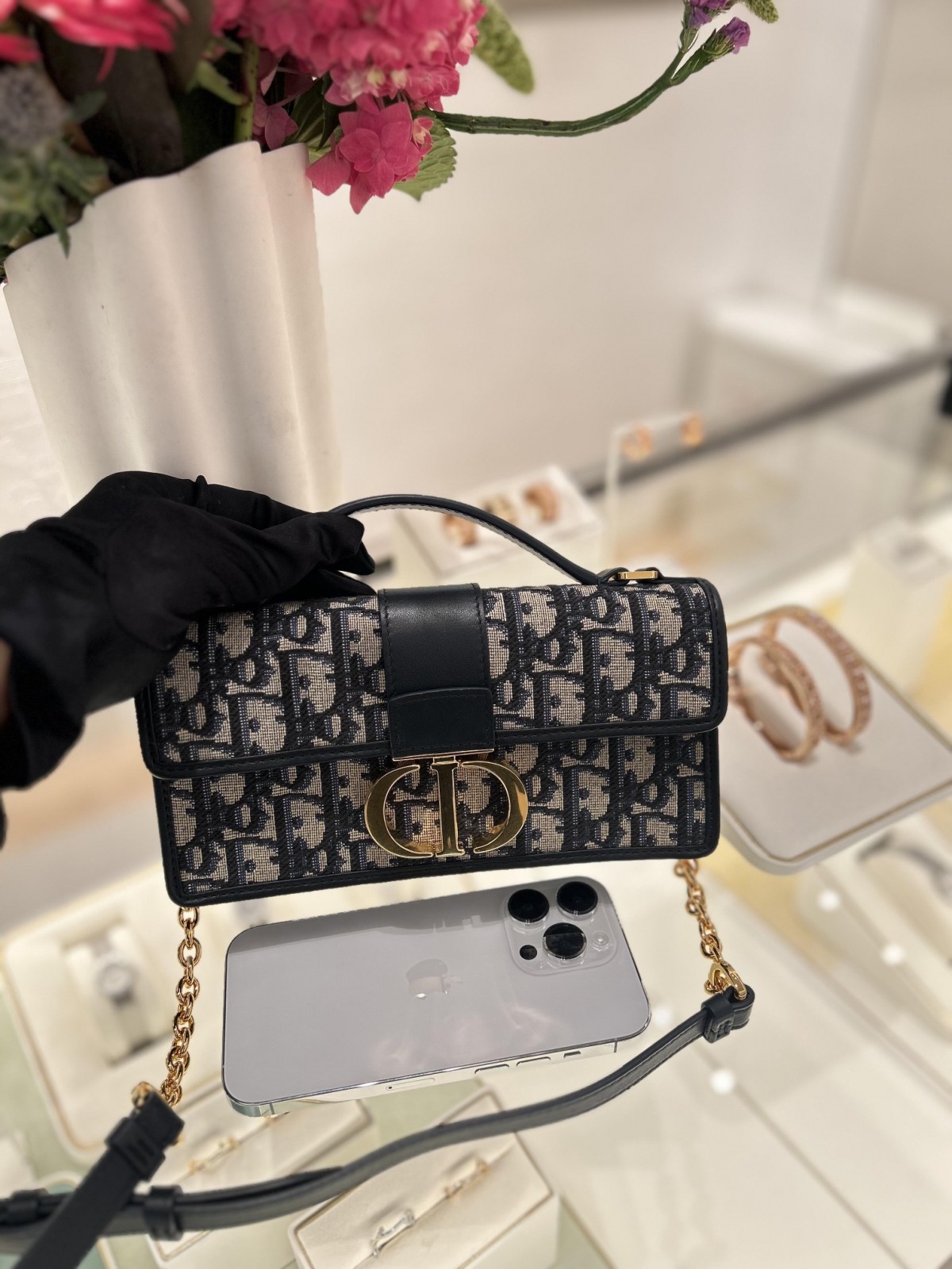 Shebag Super replica Dior Montaigne 30 east west bag review (August 2025 updated)-Molemo ka ho Fetisisa Lebenkele la Lebenkele la Marang-rang la Fake Louis Vuitton, Replica designer bag ru